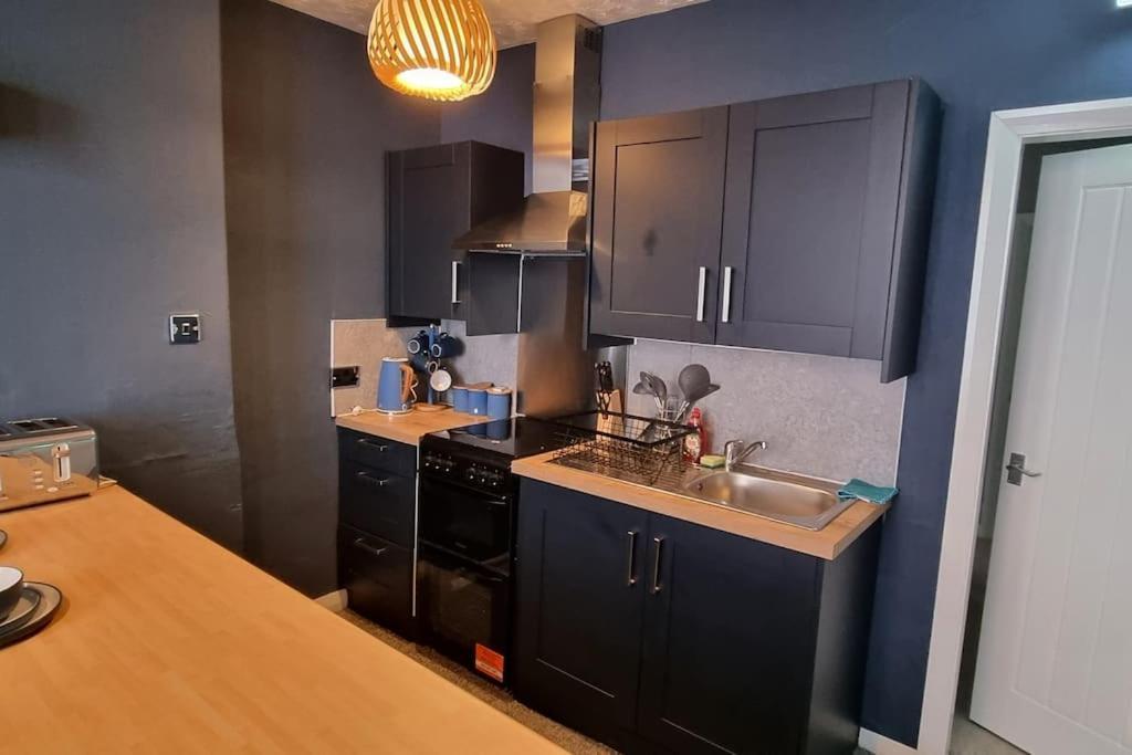 1Bd Winter Garden Gem Close To The Beach Blackpool Bagian luar foto